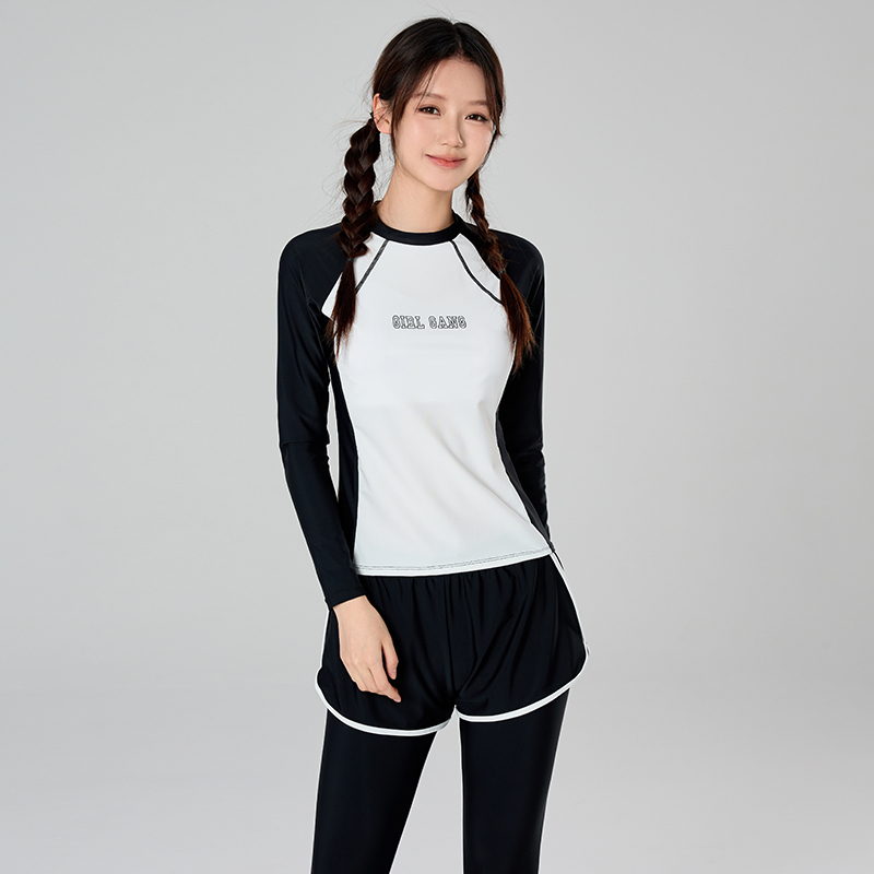 ชุดว่ายน้ำเด็กผู้หญิงแบบ Rash  - Rash Guard บทวิจารณ์และราคา